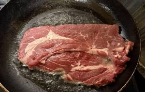 元気ないからスタミナ付けるステーキ焼くハンドメイド料理 - 笹谷正博