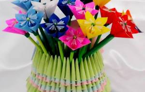 緑の花瓶 - エイコ 