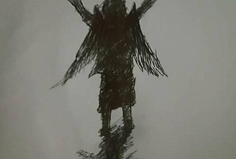 私、去年の夏に亡くなったお父さんの夢を見たの！夢で私とお父さんと翔んだの、私とお父さん天使なの！