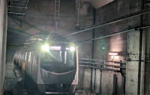 地下を走る東西線 - 軍曹 