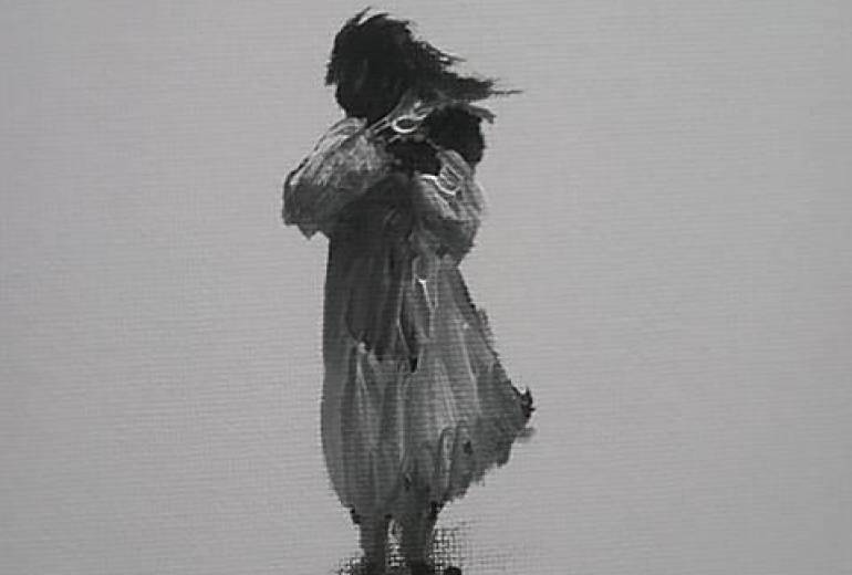 何が正義で何が悪か（学歴も何もない病弱な彼女は男達を騙して生きるしかなかった、ひもの男と我が子を子を育てるために）