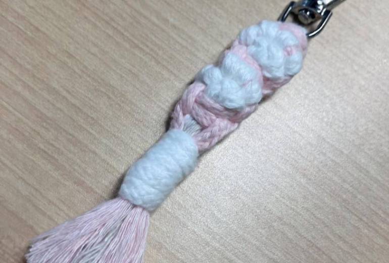にこ